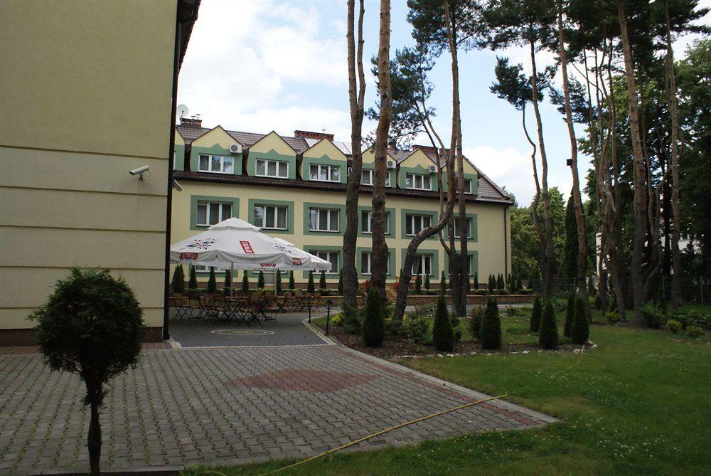 Hotel Wilga By Katowice Airport Mierzęcice Exterior foto